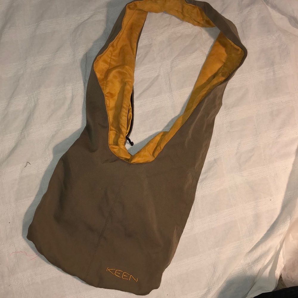 Greenish-grey Keen bag